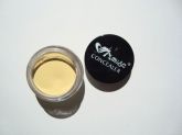 Corretivo amarelo Amuse
